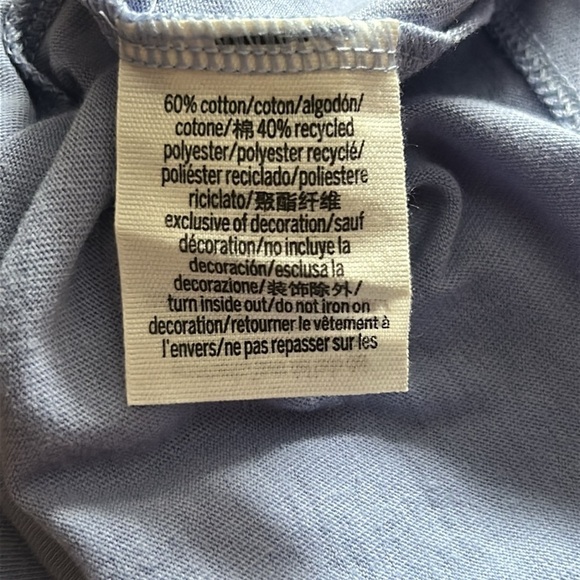 PINK T-Shirt with Silver Logo Size Medium - Picture 6 of 7